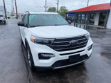 Used 2022 Ford Explorer XLT image 3