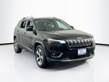Used 2021 Jeep Cherokee Limited image 3
