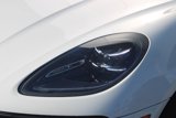 Certified 2024 Porsche Macan image 3