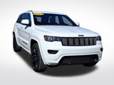 Certified 2021 Jeep Grand Cherokee Laredo X image 2