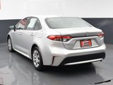 Used 2022 Toyota Corolla LE image 3