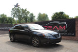 Used 2013 Chrysler 200 Touring w/ S Exterior Appearance Pkg image 4