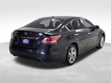 Used 2015 Nissan Altima 2.5 SV w/ Convenience Package image 3