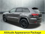 Used 2021 Jeep Grand Cherokee Laredo X image 3