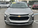 Used 2024 Chevrolet Trax LT image 3