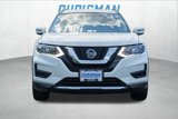 Used 2020 Nissan Rogue SV image 2
