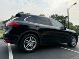 Used 2011 Porsche Cayenne S image 5