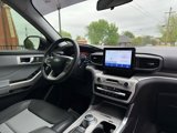 Used 2022 Ford Explorer XLT w/ Equipment Group 202A image 3