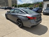 Used 2024 Nissan Altima 2.5 SR image 3