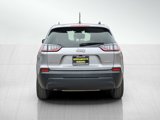 Used 2019 Jeep Cherokee Latitude w/ Cold Weather Group image 5