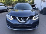Used 2016 Nissan Rogue SV w/ SV Premium Package image 2