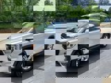 Used 2022 GMC Terrain SLE w/ Driver Convenience Package image 6