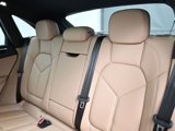 Certified 2025 Porsche Macan image 6