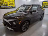 Used 2024 Chevrolet TrailBlazer LT w/ LT Cold Weather Package image 3