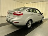 Used 2019 Ford Fiesta SE image 2