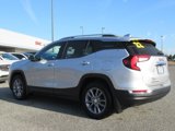 Used 2022 GMC Terrain SLT w/ Infotainment Package II image 4