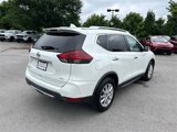 Used 2020 Nissan Rogue SV image 4