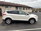 Used 2016 Ford Escape SE w/ Equipment Group 201A image 2