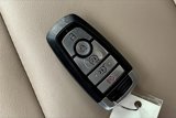 Used 2022 Ford Explorer XLT w/ Equipment Group 202A image 6