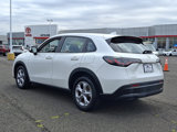 Used 2023 Honda HR-V LX image 5