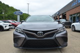 Used 2020 Toyota Camry SE image 2
