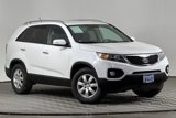 Used 2013 Kia Sorento LX w/ Convenience Pkg image 2