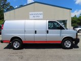 Used 2017 Chevrolet Express 2500 image 2