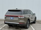 New 2025 Lincoln Aviator AWD image 5