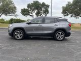 Used 2019 GMC Terrain SLT image 4