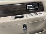 Used 2007 Lincoln Navigator Ultimate image 3