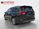 Certified 2020 Chrysler Pacifica Touring-L Plus image 5