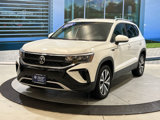 Used 2022 Volkswagen Taos SE image 3