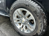 Used 2018 Chevrolet Suburban LT image 6