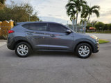 Used 2019 Hyundai Tucson SE image 4