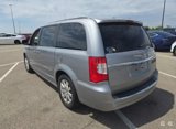 Used 2016 Chrysler Town & Country Touring image 2