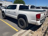 Used 2017 Toyota Tacoma TRD Off-Road image 3