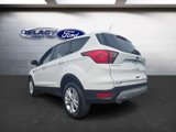 Used 2019 Ford Escape SE image 3