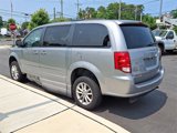 Used 2016 Dodge Grand Caravan SXT image 5