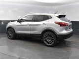 Used 2018 Nissan Rogue Sport S image 3
