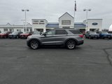Used 2021 Ford Explorer XLT w/ Equipment Group 202A image 2