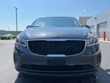 Used 2017 Kia Sedona LX image 2