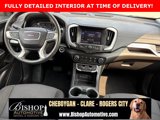 Used 2024 GMC Terrain SLE image 4