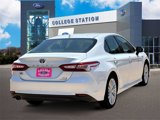 Used 2020 Toyota Camry XLE image 5