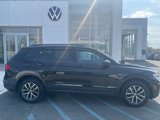 Used 2021 Volkswagen Tiguan S image 2