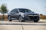 Used 2018 Honda Accord Hybrid image 2