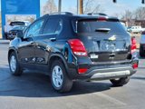 Used 2020 Chevrolet Trax LT w/ LT Convenience Package image 4