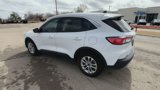 Used 2022 Ford Escape SE image 6