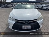 Used 2015 Toyota Camry SE image 2