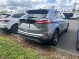 Used 2022 Ford Edge SEL w/ Convenience Package image 3