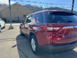 Used 2018 Chevrolet Traverse LT w/ LPO, Black Accent Package image 2